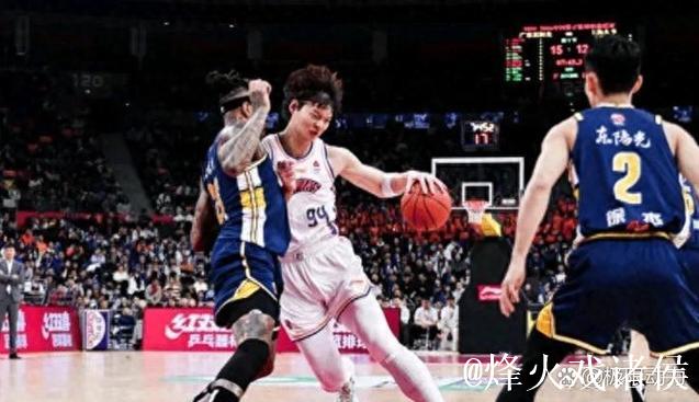 徐杰17分广东逆转青岛 王哲林20+10上海胜广州